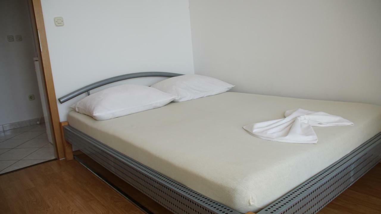 Apartmani Sipic , Bilo - Primošten Kültér fotó
